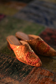 HEELED MULES SILK EMBROIDERED QUINA