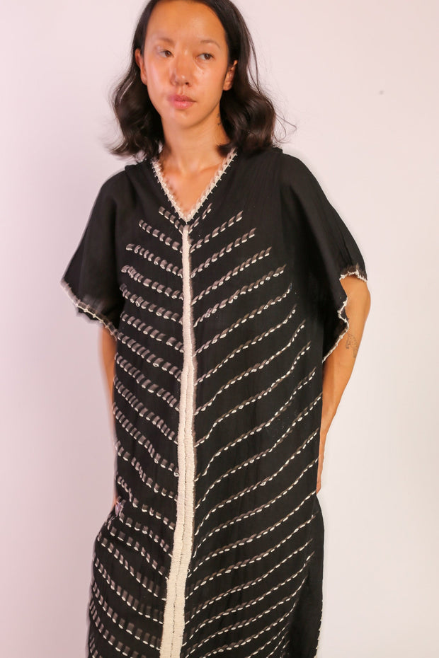 EMBROIDERED KAFTAN LILLY - sustainably made MOMO NEW YORK sustainable clothing, slow fashion