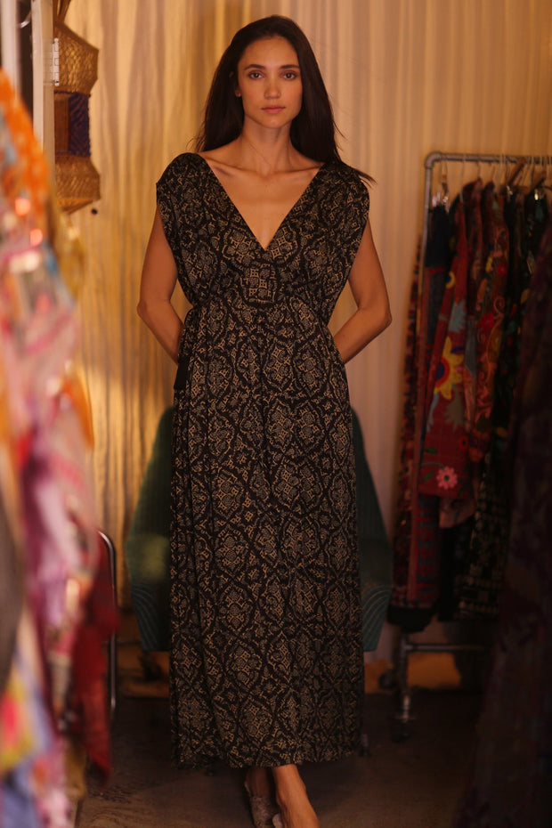 SILK DRESS VICTORIA BROWNY - sustainably made MOMO NEW YORK sustainable clothing, bestseller slow fashion
