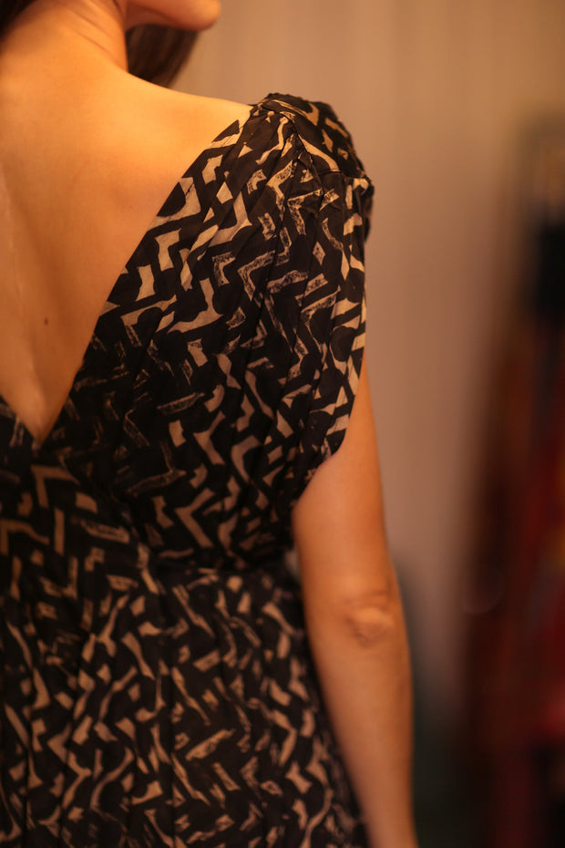 SILK DRESS VICTROIA LAILA - sustainably made MOMO NEW YORK sustainable clothing, dresskaftan slow fashion