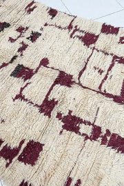Prestigious Azilal rug size 8.85 ft x 4.79 ft, berber, Moroccan, beni ourain, Azilal, boujaad, beni mguild, kilim, handira - sustainably made MOMO NEW YORK sustainable clothing, rug slow fashion